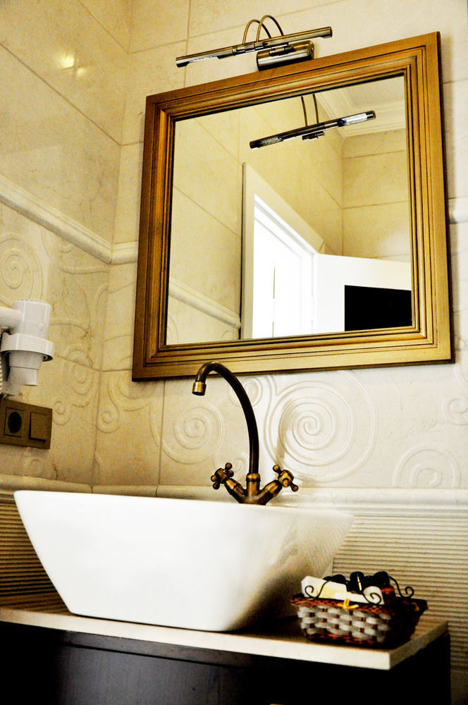 Taksim House Hotel Istanbul Exterior foto